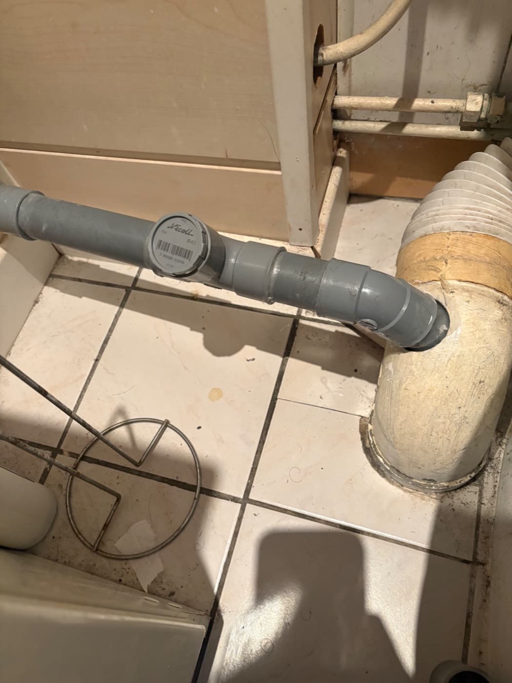 Recherche de fuite par caméra sur une évacuation encastrée à Bezons - photo 3
